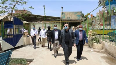 محافظ بني سويف يتابع تفعيل قرارات غلق الحدائق العامة والمتنزهات لمنع احتفالات شم النسيم