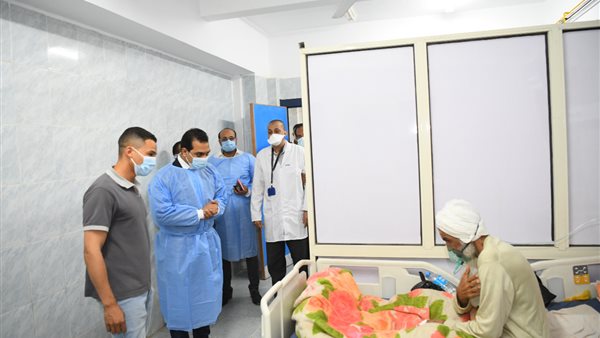 نائب محافظ قنا داخل