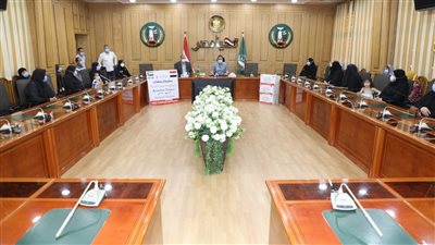 محافظ المنوفية: توزيع 10 أطنان من المواد غذائية على الأسر الأولى بالرعاية