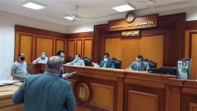 تفاصيل الجلسة الأولى في تظلم التحفظ على السفينة الجانحة بقناة السويس