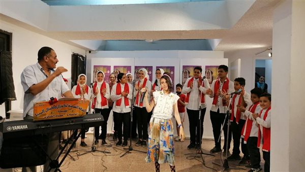 محاضرات وورش ثقافية