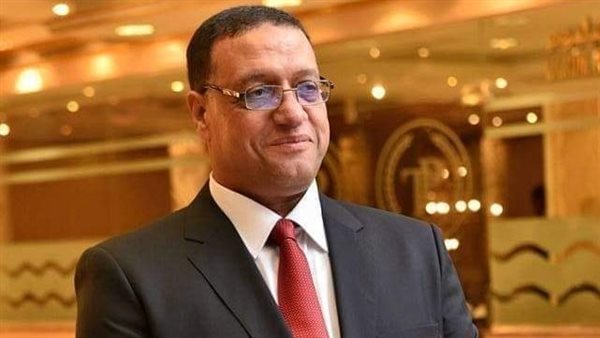 اللواء حسين شاهين