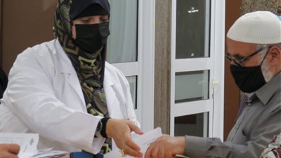الرعاية الصحية تجدد دعمها للأطقم الطبية: يبذلون جهودًا كبيرة في ظروف استثنائية