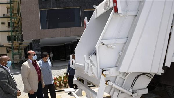 محافظ أسوان يتفقد