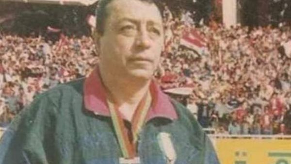 الكابتن مدحت فقوسة