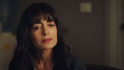 هل هناك علاقة عاطفية قديمة بين 