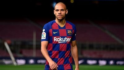 برايثوايت: أنا لاعب 