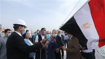 وزير النقل يتابع معدلات تنفيذ عدد من المشروعات بميناء دمياط