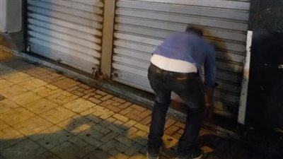غلق  6 محال تجارية و3 مقاه ورفع 15 حالة إشغال في حملة بالإسكندرية 
