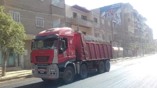 رصف الشوارع بأسيوط