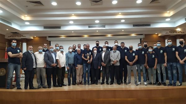 محافظ بورسعيد 