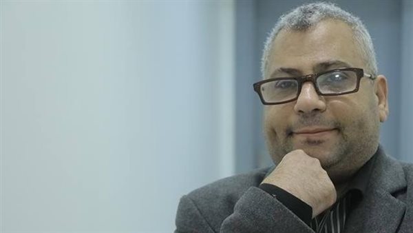 الروائي روبير الفارس