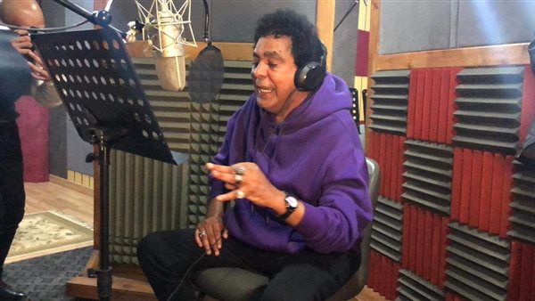 الكينج خلال تسجيل