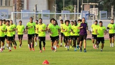 أسوان يحفز لاعبيه بمكافآت خاصة قبل مباراة الجونة فى الدوري الممتاز