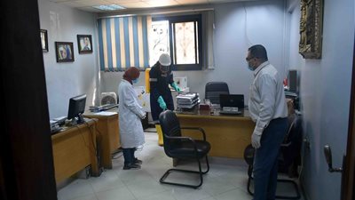 سوهاج تسجل 45 حالة إصابة جديدة بكورونا و13 وفاة و160 عزل منزلي