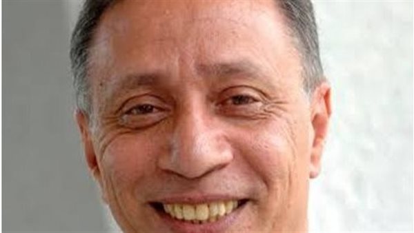  إبراهيم عوض مدير