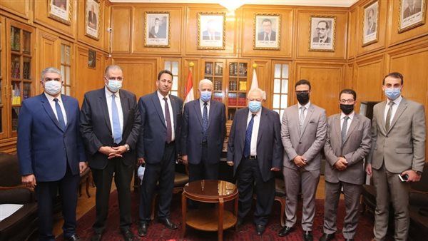 المحامين توقع بروتوكول