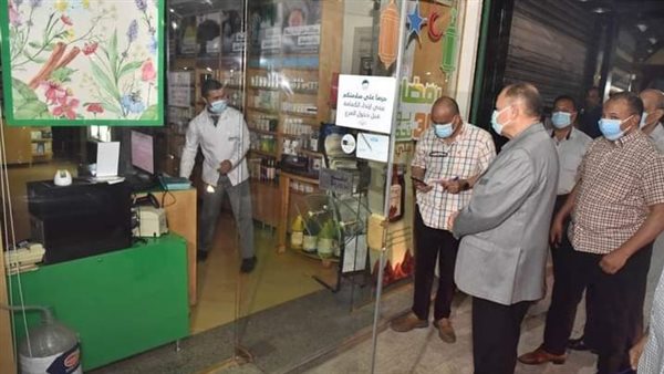 محافظ أسيوط يقود