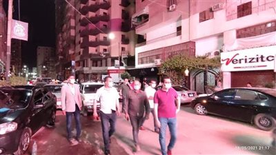 لمواجهة انتشار كورونا.. حملات في الزقازيق لغلق المحلات وتغريم المخالفين (صور)