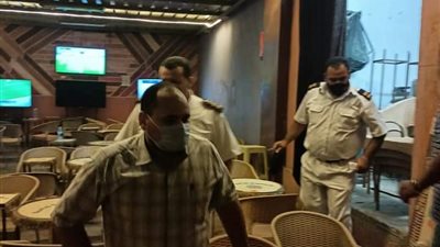 ضبط 70 شيشة و2 مقاهٍ مخالف بشبرا الخيمة 