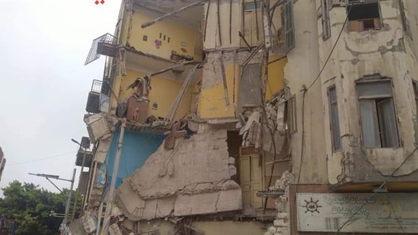 العقار المنهار بالإسكندرية