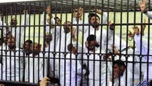  إعادة محاكمة المتهمين