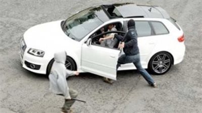 استدرجوه لممارسة أعمال منافية للآداب.. تفاصيل سرقة طالب يمني بالإكراه على يد 4 مجهولين بالشيخ زايد