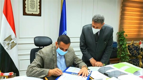 محافظ البحيرة يعتمد