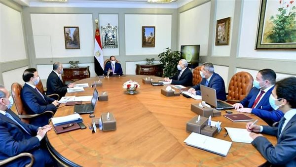 السيسي خلال اجتماع