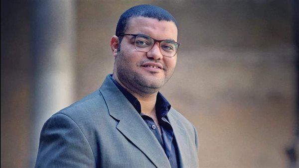 الدكتور علي أبو دشيش