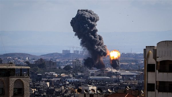  إطلاق النار بين