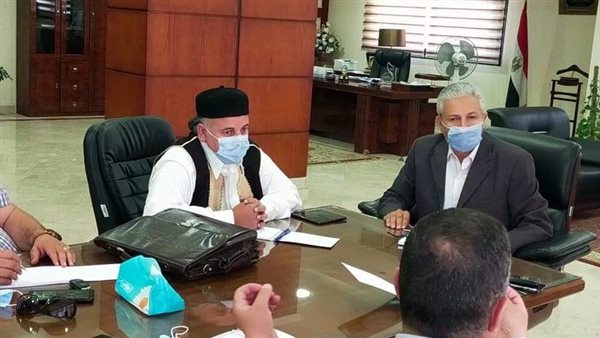 تعزيز التعاون بين