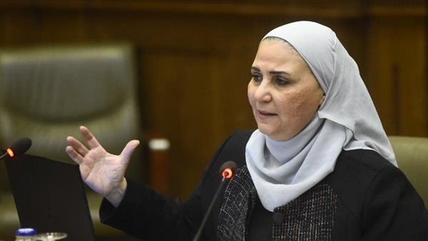  نيفين القباج  