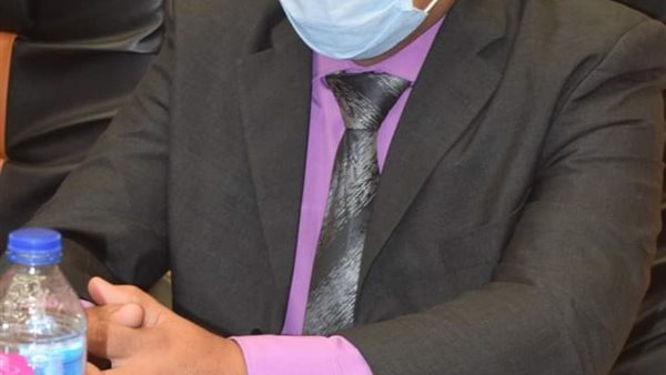 وكيل كلية الاداب