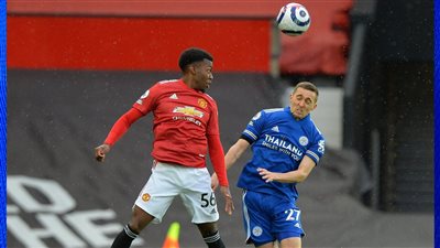 التعادل الإيجابي يحسم الشوط الأول بين مانشستر يونايتد وليستر سيتي 