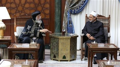 البابا تواضروس يهنئ شيخ الأزهر بعيد الفطر
