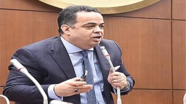 عصام هلال عفيفي عضو