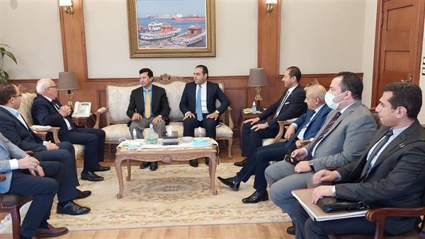 وزير الشباب والرياضة