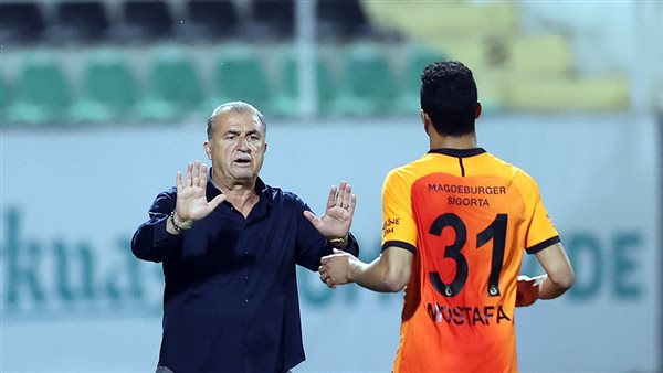 مصطفى محمد وفاتح