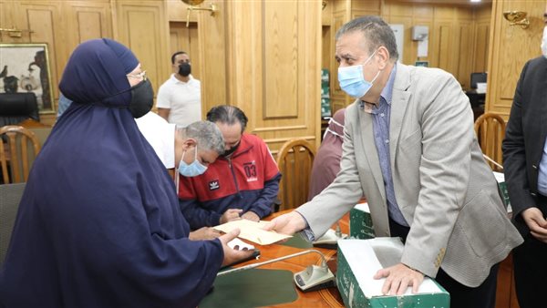 محافظ المنوفية يعقد