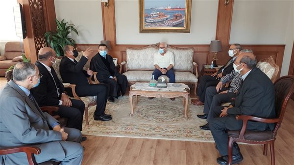 محافظ بورسعيد 