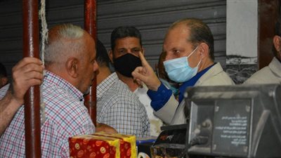 حملات مكثفة في ليلة عيد الفطر لتطبيق الإجراءات الاحترازية بحي المناخ ببورسعيد