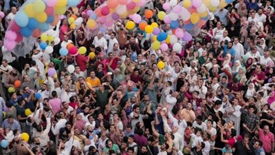 بالطاسة والتهلولة والمصارعة الحرة.. كيف تحتفل دول العالم بعيد الفطر؟