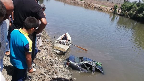 انقلاب سيارة بترعة