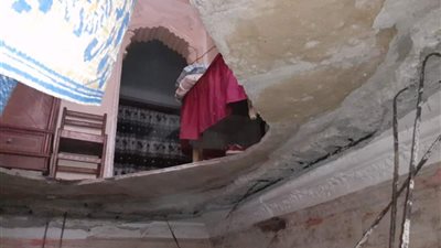 انهيار أجزاء من عقار قديم شرق الإسكندرية دون وقوع إصابات