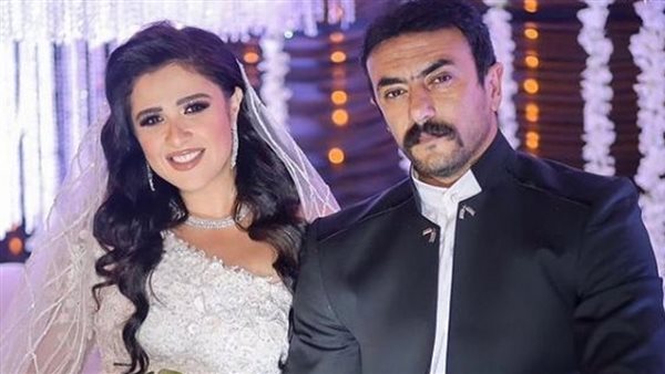 ياسمين عبد العزيز