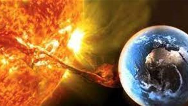 عاصفة شمسية 