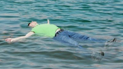 مصرع شاب غرقًا في بحر محلة أبو علي بالغربية 