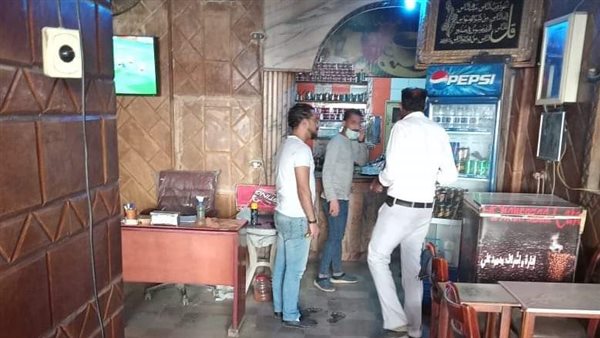 غلق وتشميع مقاه بدمياط