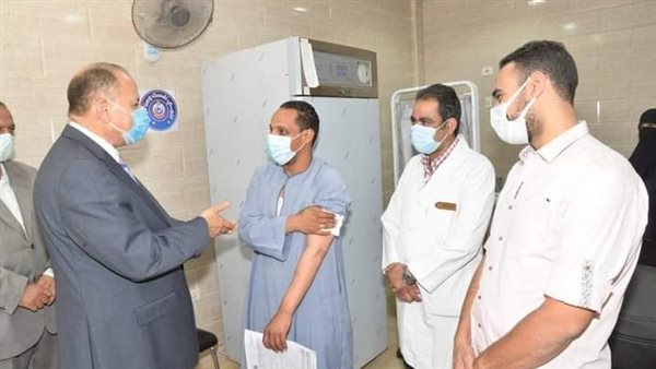 محافظ أسيوط مركز